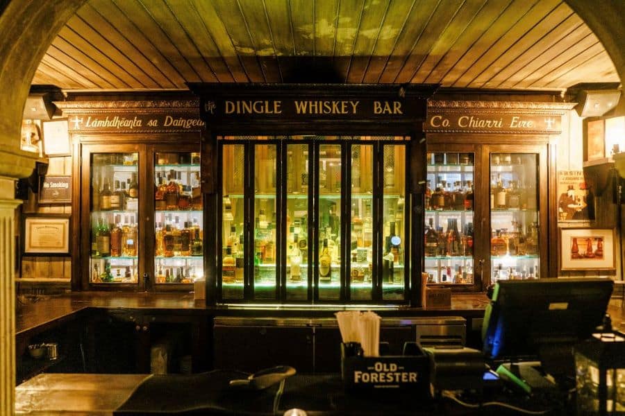 Hungry for History? 12 of the Oldest Restaurants in New York City Still Serving Up Stories