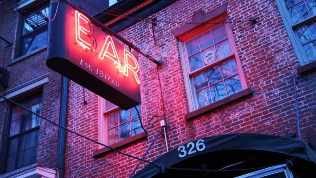 Hungry for History? 12 of the Oldest Restaurants in New York City Still ...